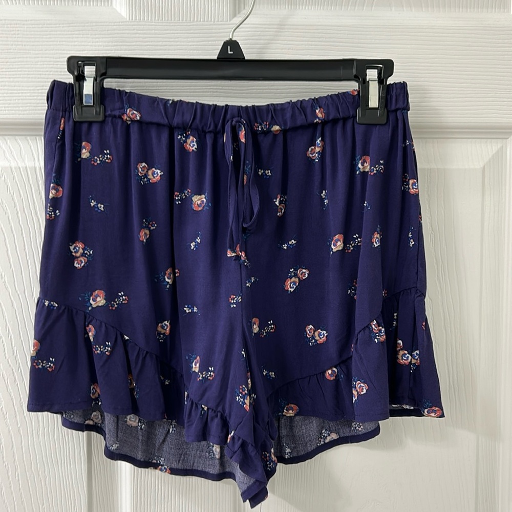Small BeBop floral ruffled short